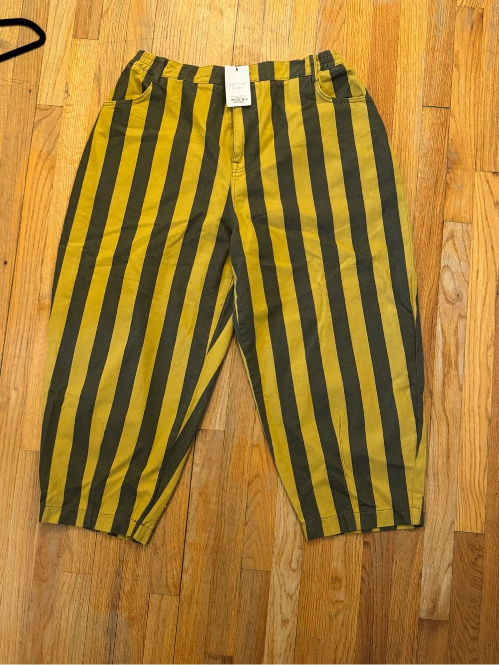 Women's Striped Ankle Crop Jeans - Yellow/Olive 2xl